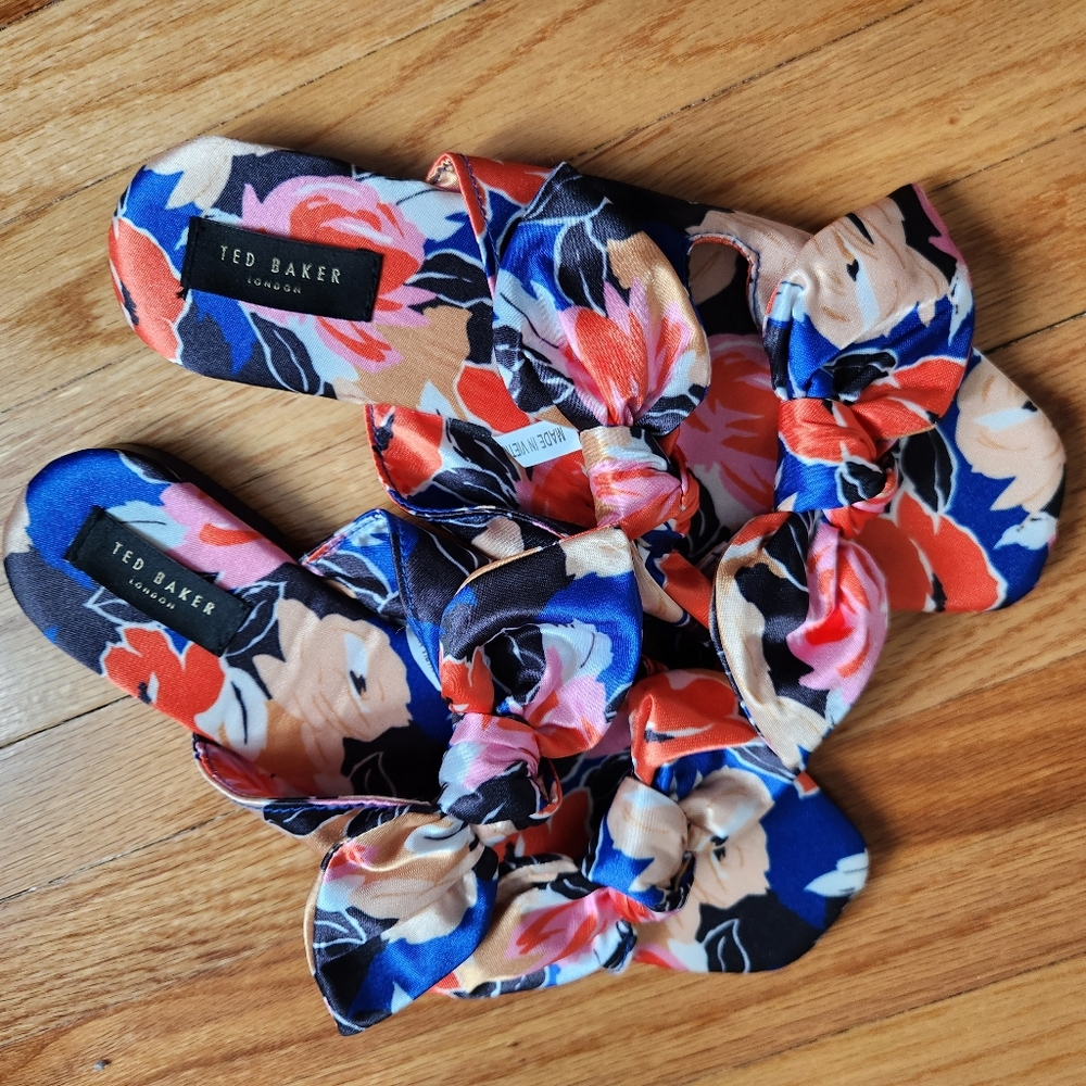 Ted Baker Feyaa Floral Bow Strap Mule Sandal size 39